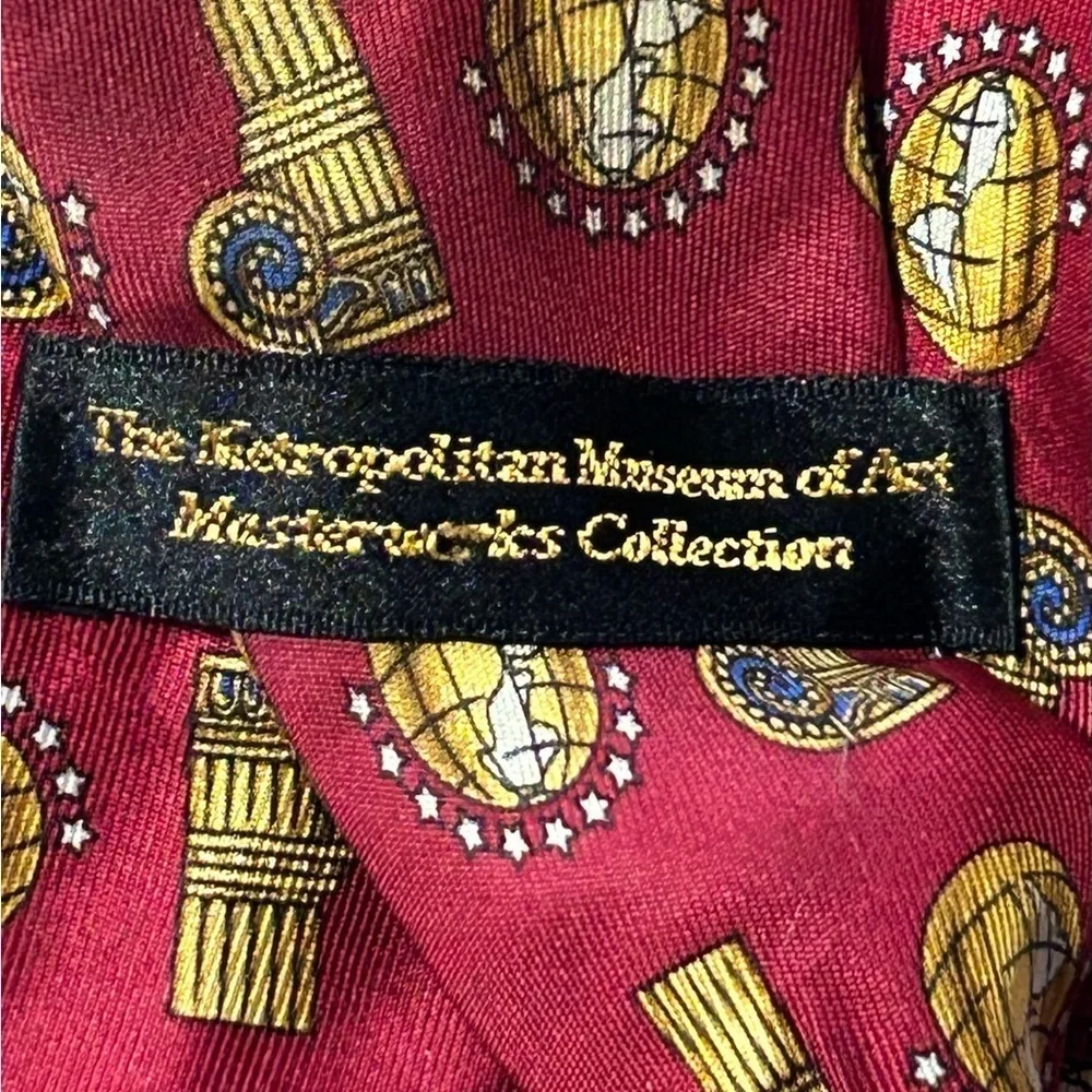 The Metropolitan Museum of Art Silk Tie